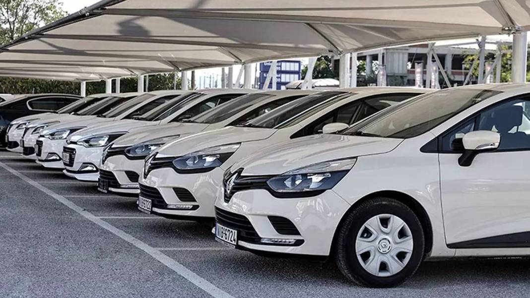 En çok tercih edilen araba rengi şaşırttı: Ne beyaz, ne de siyah! TÜİK, renk renk açıkladı 8